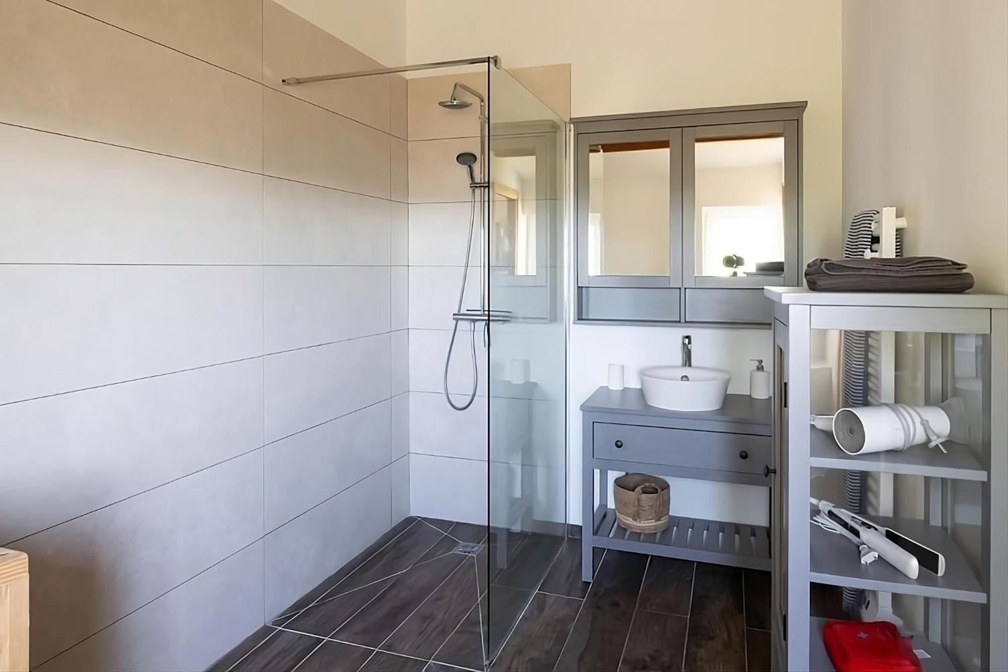 Mas Provencal De 120M2 En Camargue, Avec Piscine Et Parking Inclus, Ideal Pour Des Vacances Арль Экстерьер фото