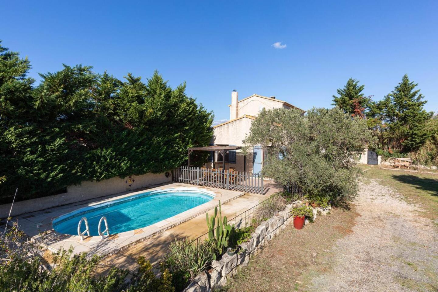 Mas Provencal De 120M2 En Camargue, Avec Piscine Et Parking Inclus, Ideal Pour Des Vacances Арль Экстерьер фото